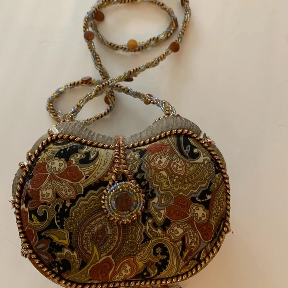 Olive Green Mary Frances Beaded Bag - Picture 2 of 5